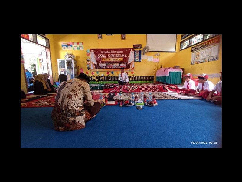 PELEPASAN DAN TASYAKURAN SISWA SISWI KELAS 6