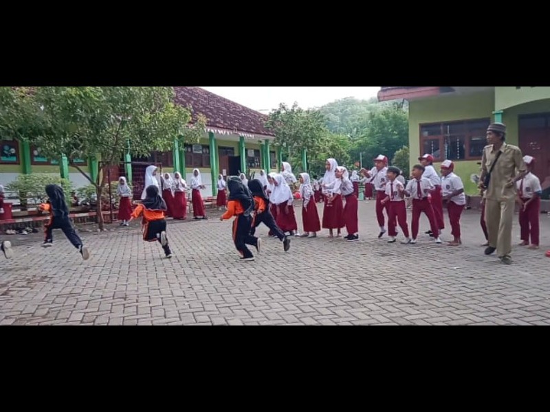Class Meeting